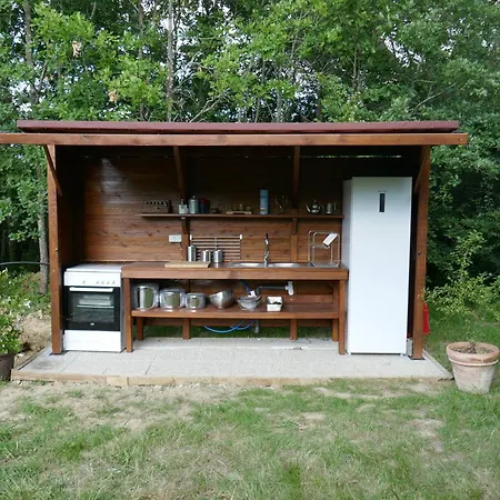 La Roulotte Aux Nuits Insolites D'argoumbat * Beaumont-de-Lomagne